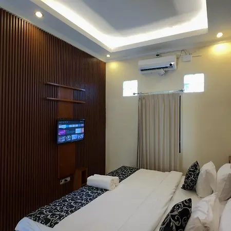 Ocho Bali Surf Camp Apartment Uluwatu  Exterior photo