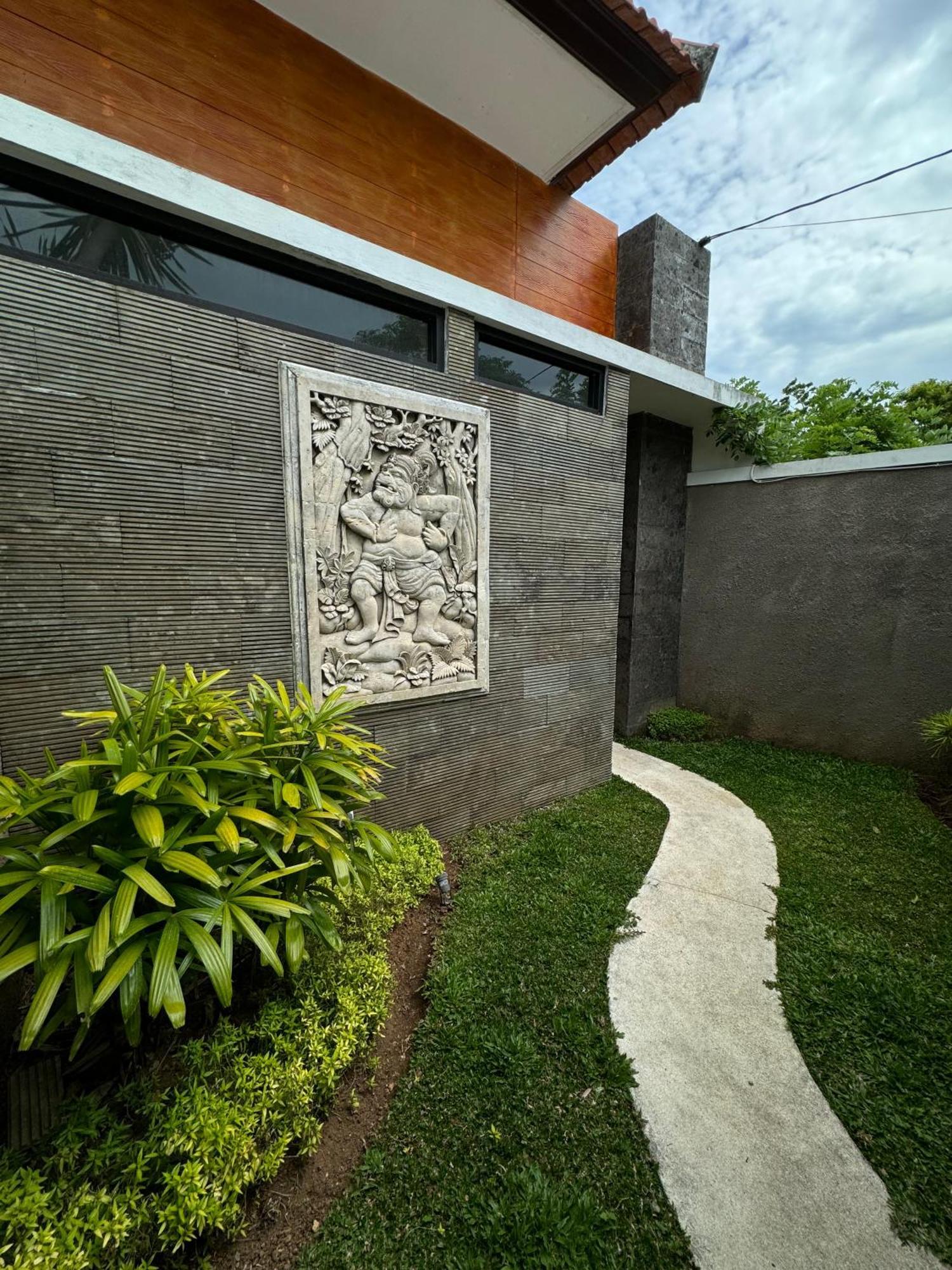 Ocho Bali Surf Camp